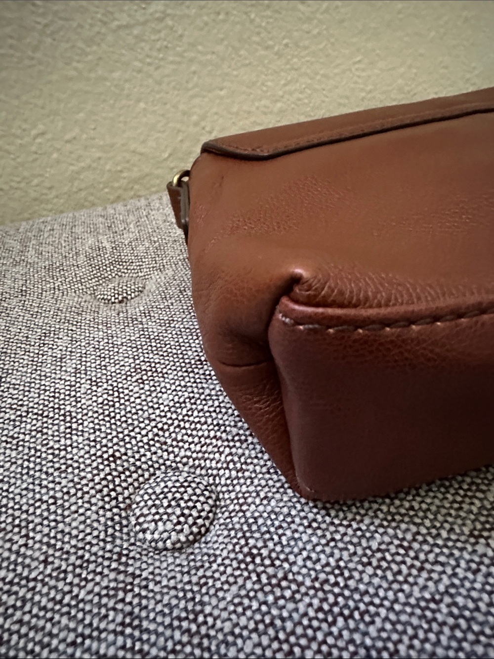 Fossil Gabriella small Brown Leather Crossbody Shoulder Bag - Picture 6 of 13